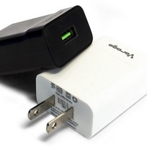 Cargador VORAGO AU-302-WH  AU-302-WH Color blanco